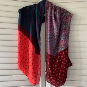 BCBG Generation Mid Weight Scarf